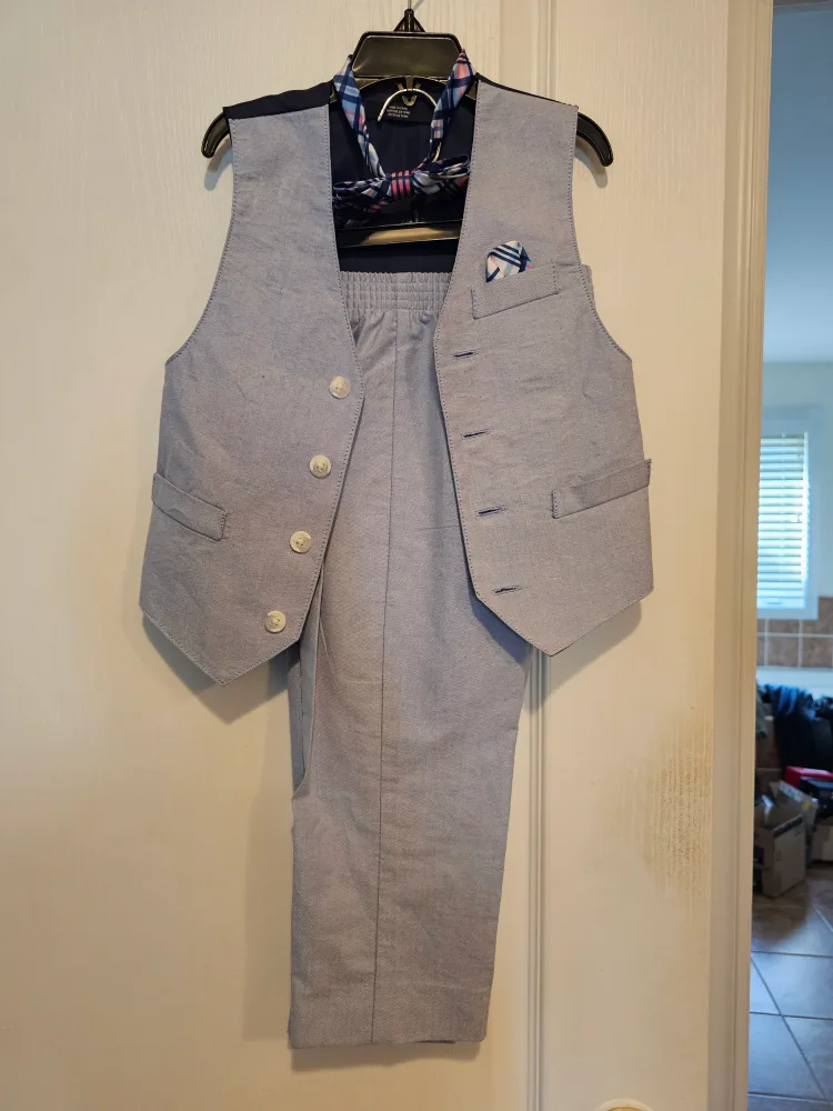 boy's summer suit thumbnail