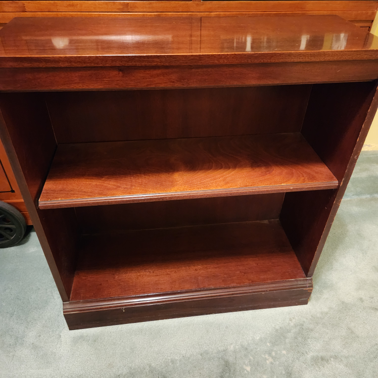 Lovely Wooden Bookshelf - photo 2