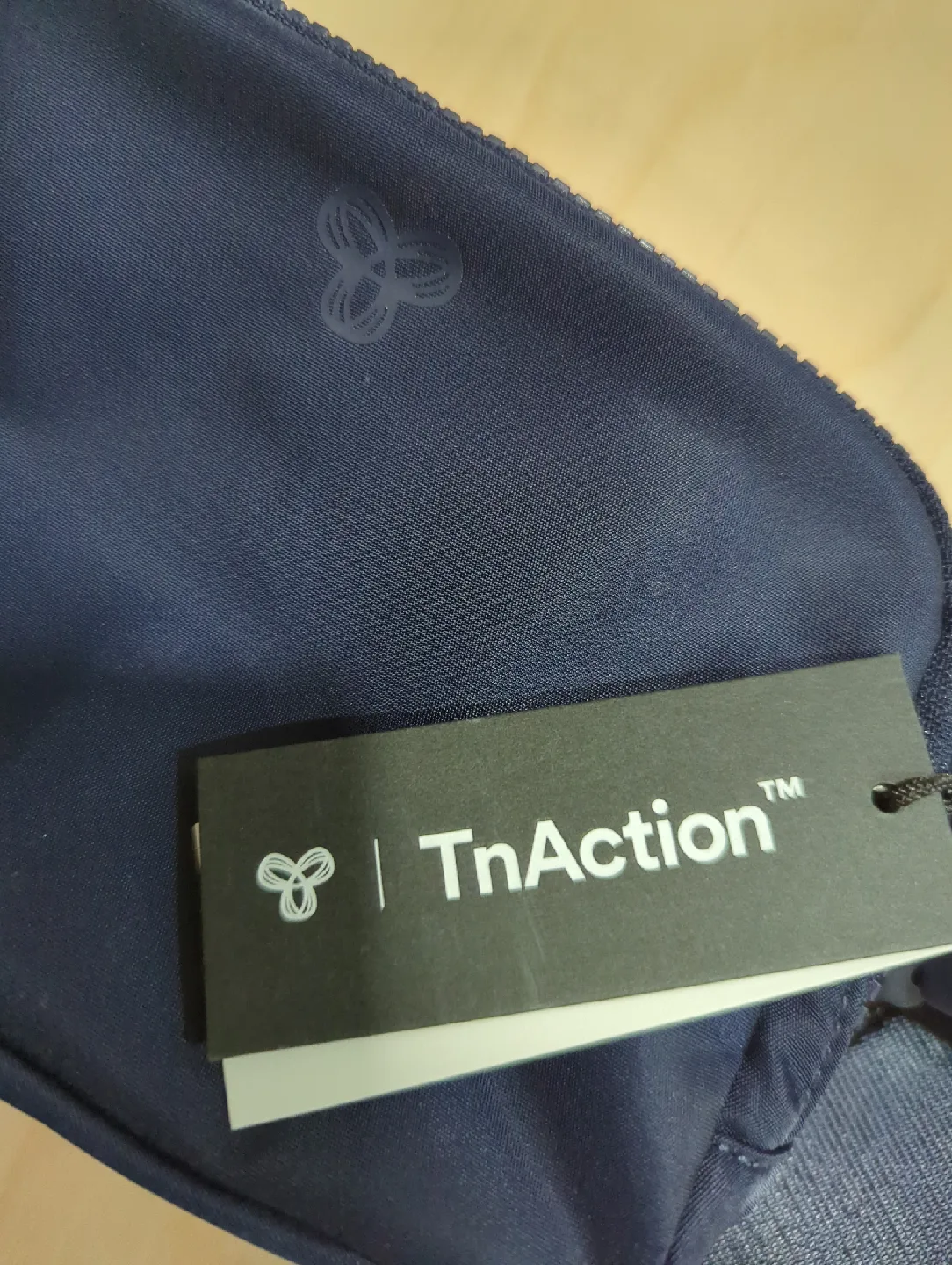 ⭐TnAction Navy Blue Belt Bag - New with Tags! image indicator(2)
