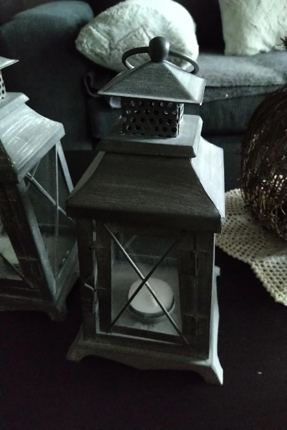 Set of 2 Decorative Grey Metal Lanterns - photo 3