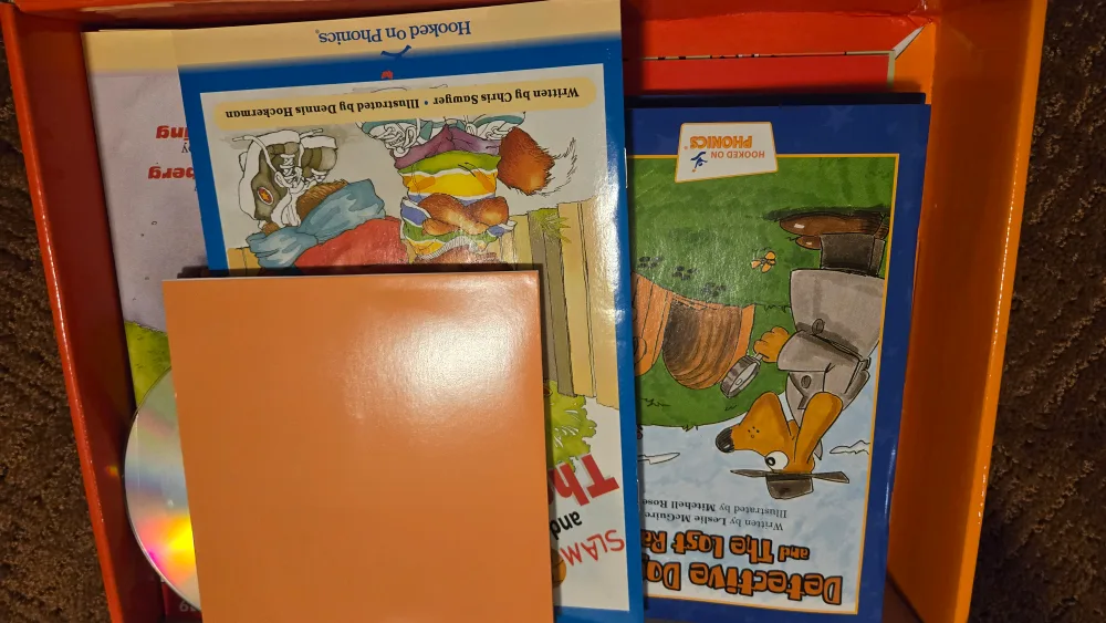 Hooked on Phonics First Grade Learn to Read Kit image indicator(2)