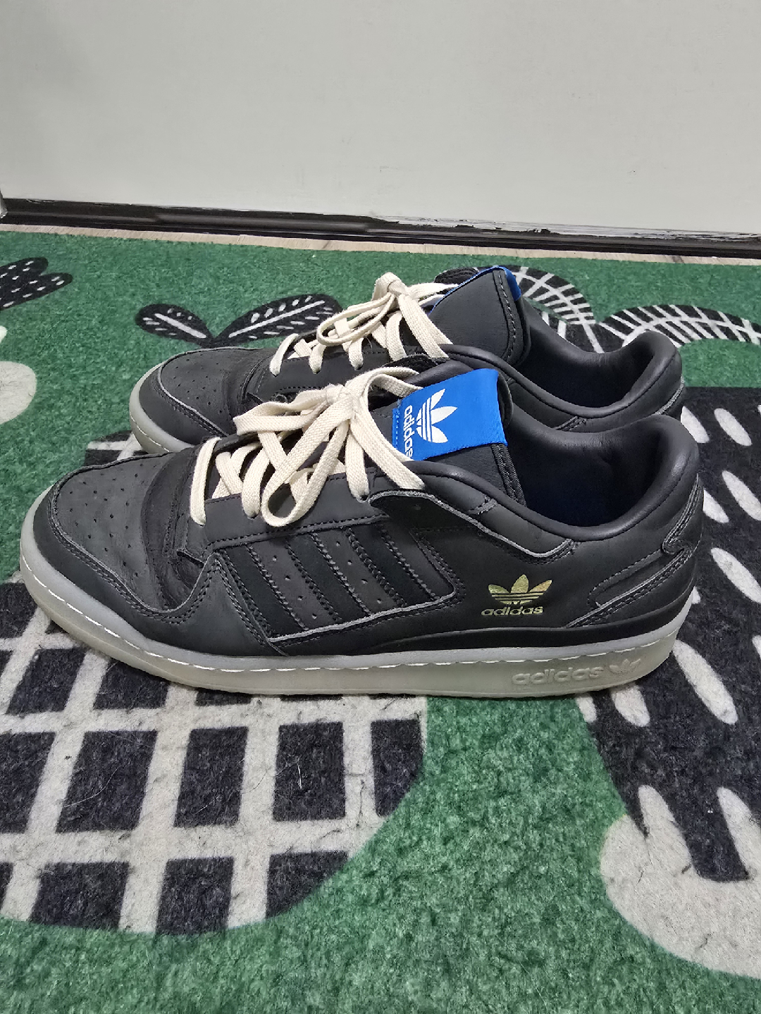 Adidas Forum Low Men's Sneakers - Size 10 - photo 2