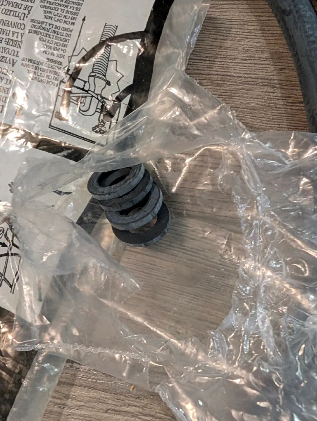 NIB - Laundry Machine Washer Hoses image indicator(4)