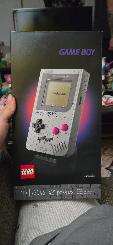 New LEGO Nintendo Game Boy Set 72046