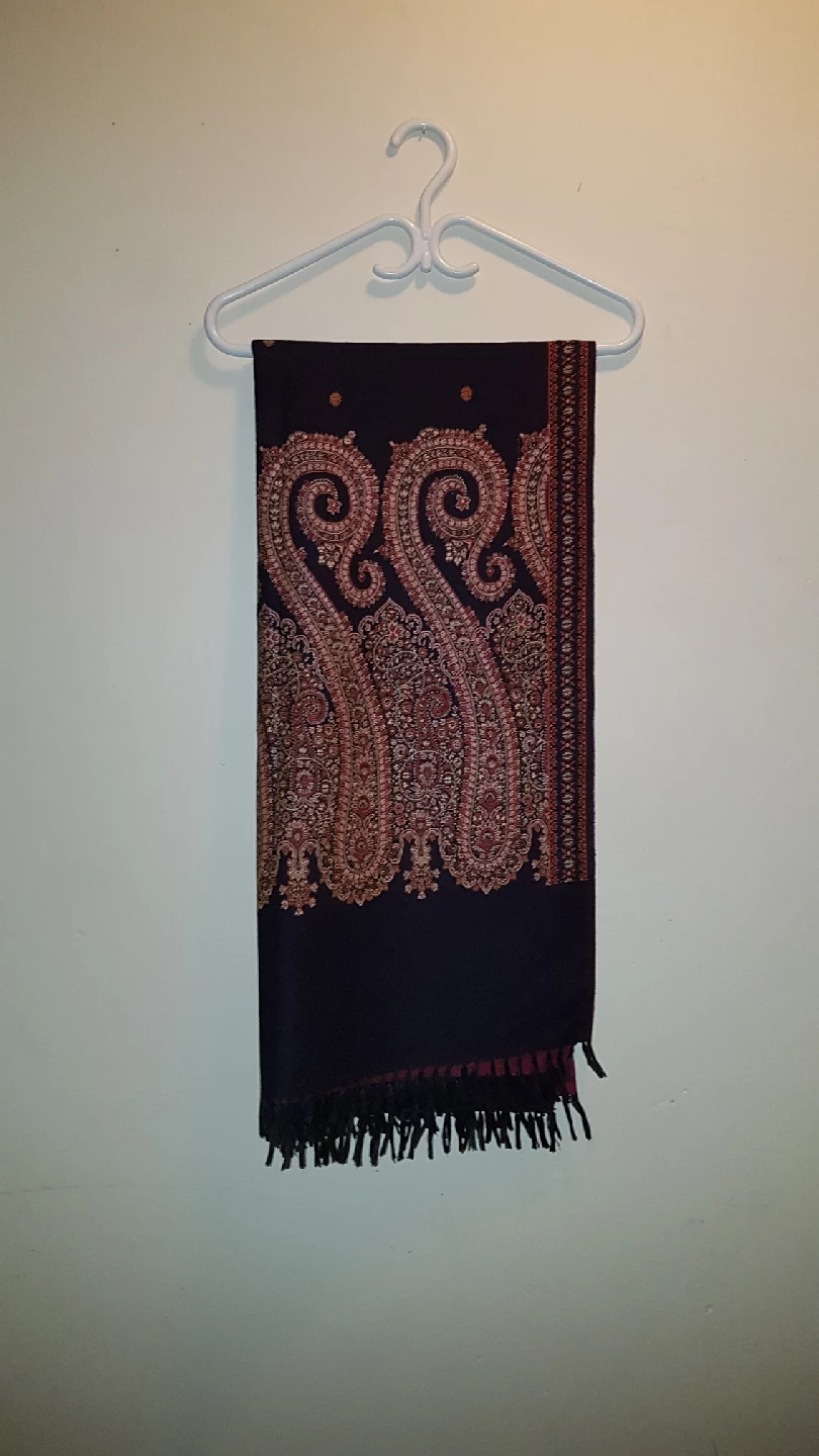 Paisley Patterned Scarf