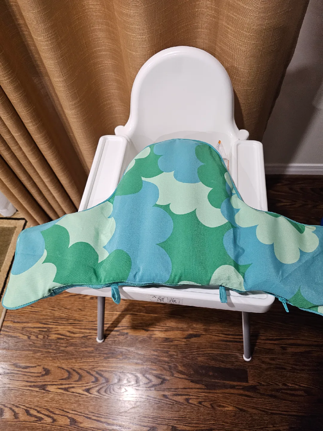 IKEA Antilop High Chair with Support Pillow image indicator(4)