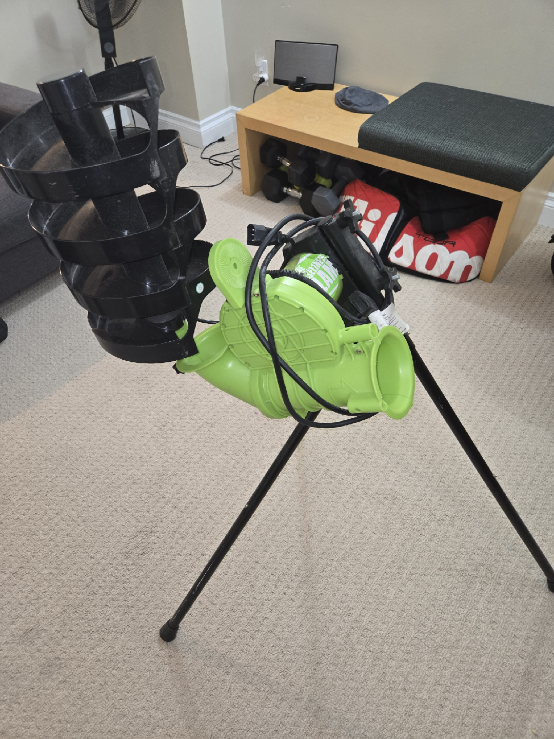 Baseliner Slam Tennis Ball Machine - photo 4