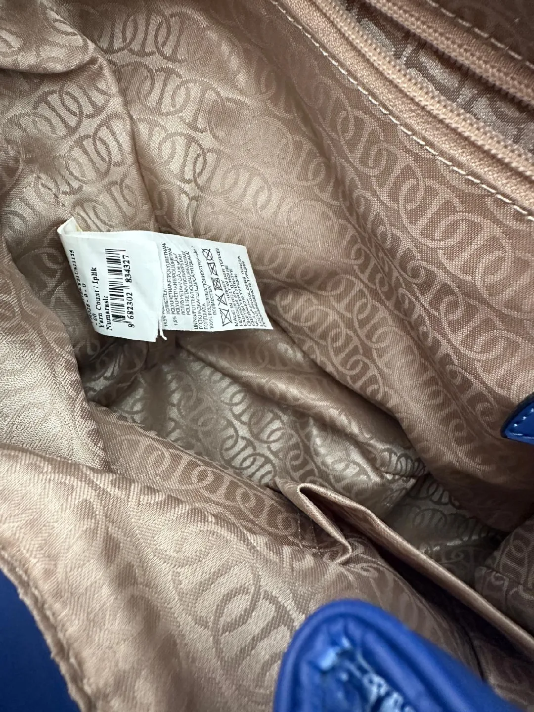 Blue Backpack image indicator(3)