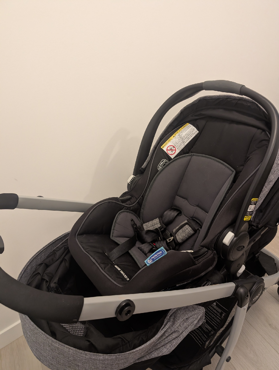 Graco Stroller and Car Seat Combo - photo 4