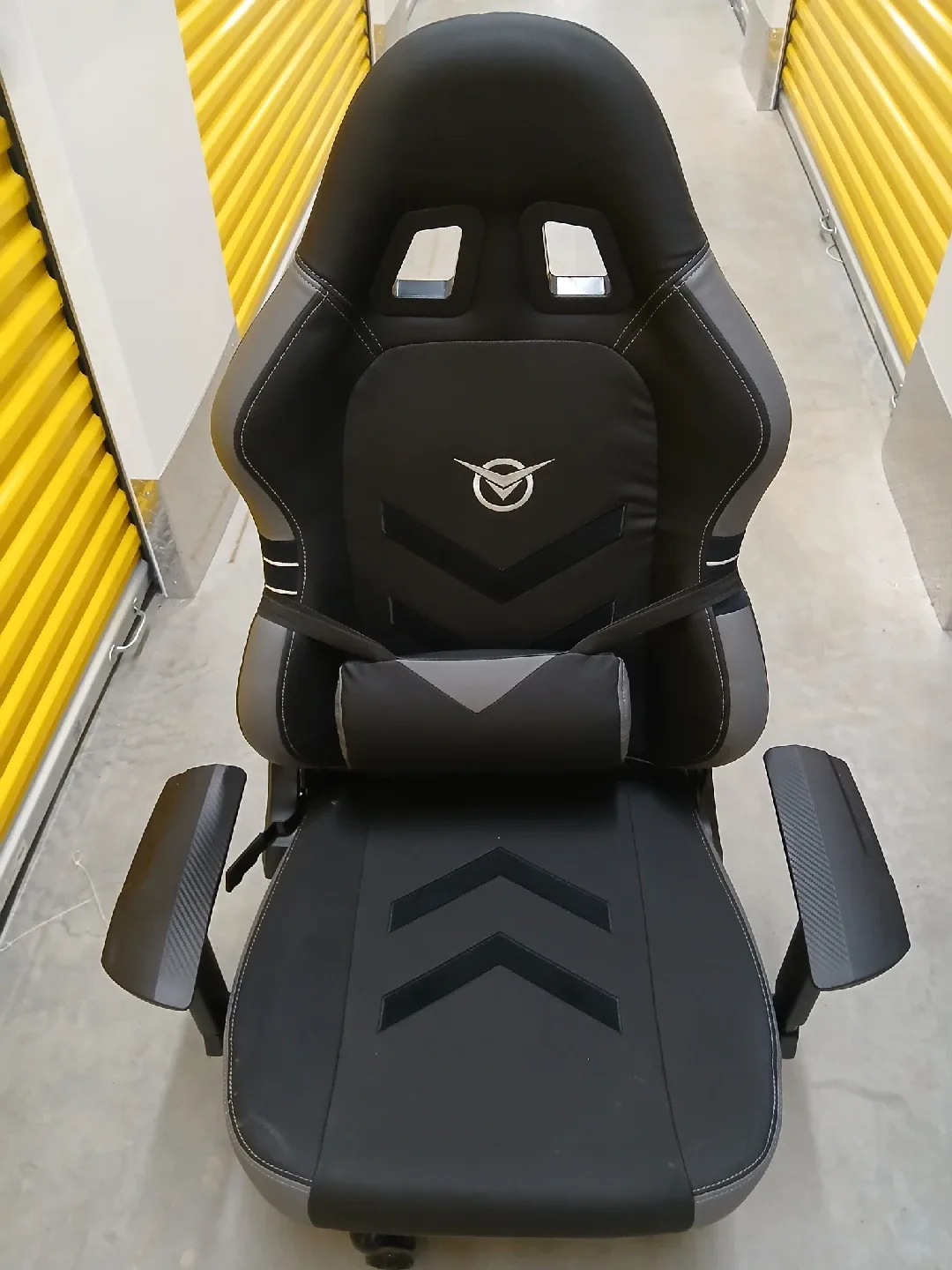 Black & Gray Gaming Chair image indicator(2)