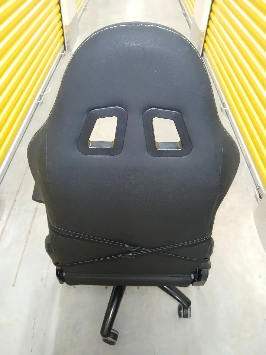 Black & Gray Gaming Chair image indicator(3)