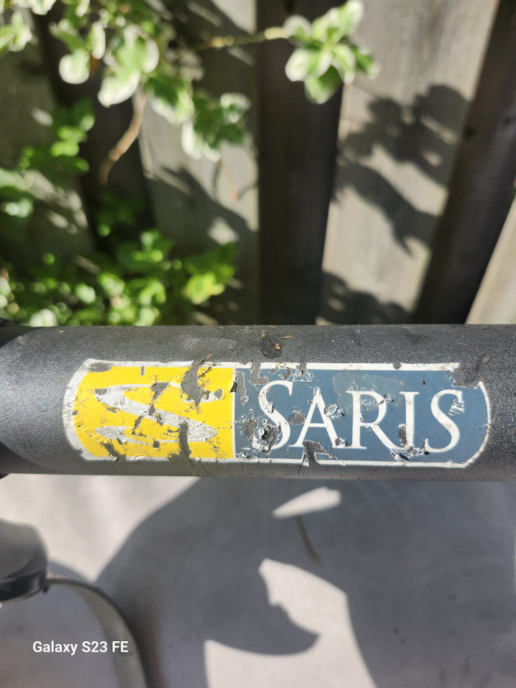 Saris bones bike rack...used - photo 3