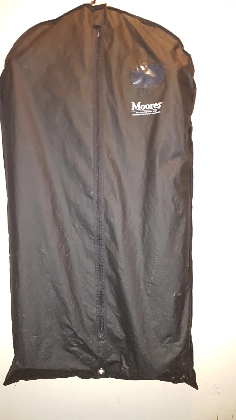 Moore's Men's Suit - Includes Tie