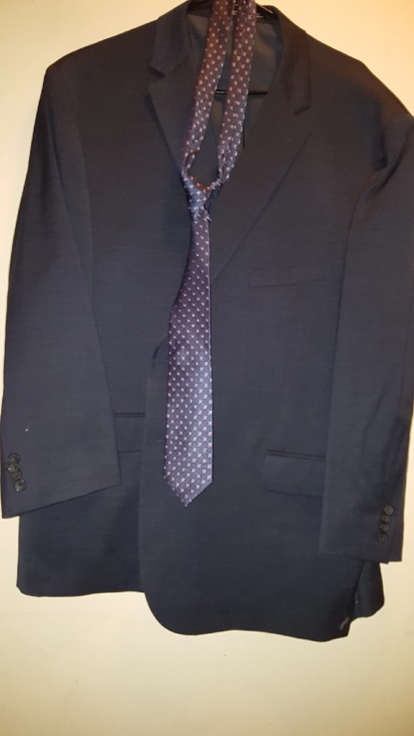 Moore's Men's Suit - Includes Tie - photo 3