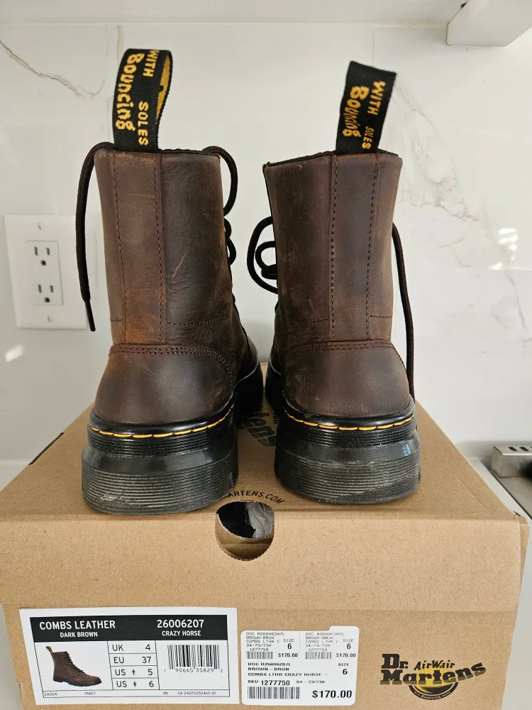Dr. Martens Combs Leather Crazy Horse Boots - US 6 image indicator(3)