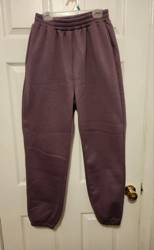 Shein Sweatpants - Size M - $5 Each - USED ONCE image indicator(8)