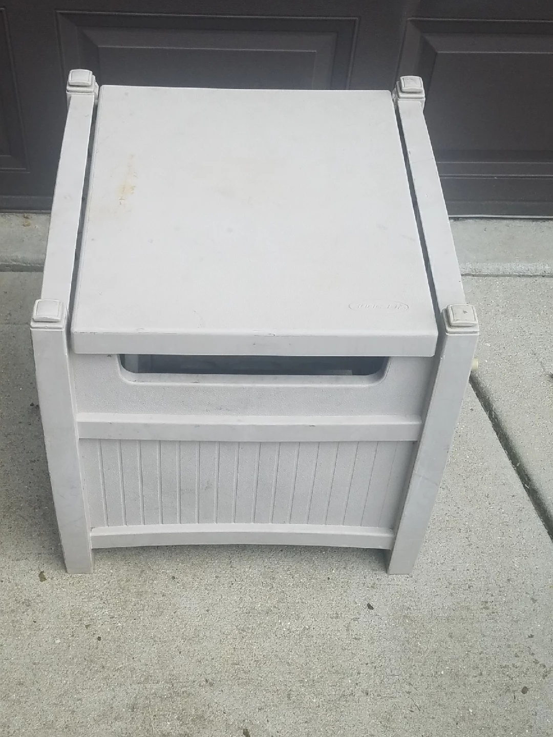 Suncast horse storage