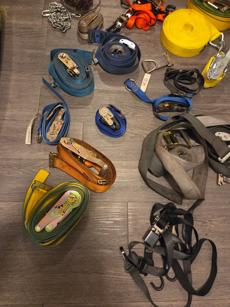 Assorted Tie Down Straps & Chains image indicator(4)