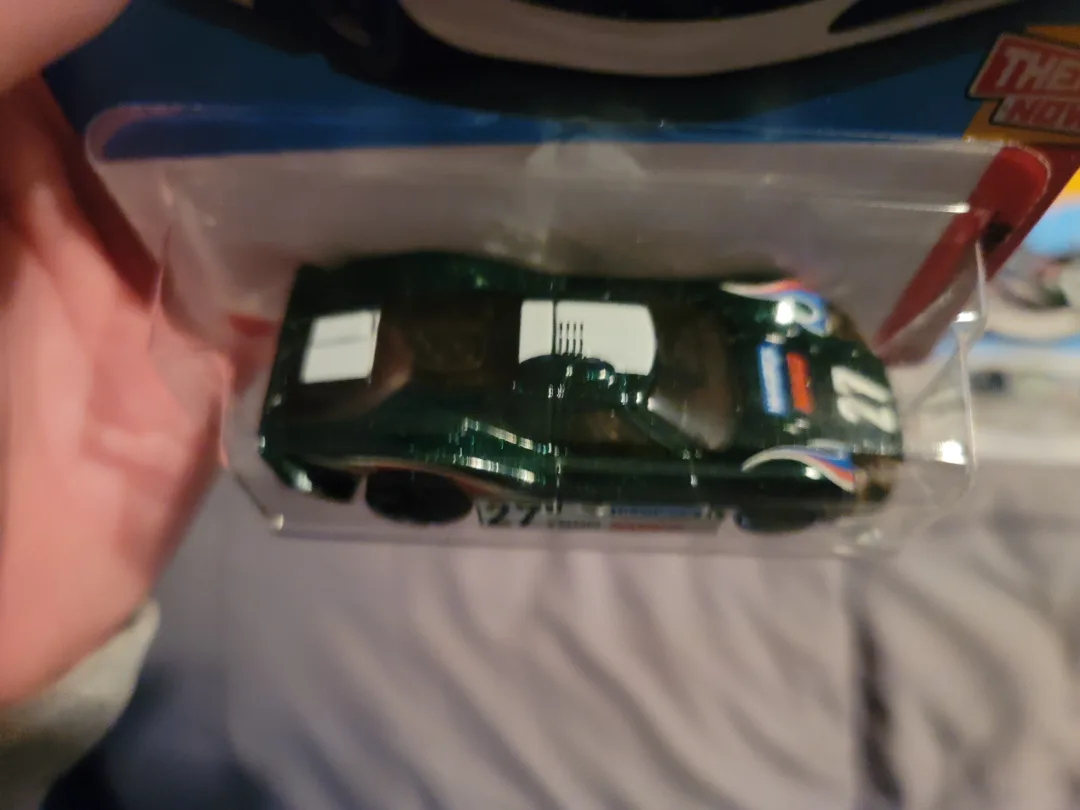 New Hot Wheels '67 Ford GT40 Mk.IV Diecast Car image indicator(5)