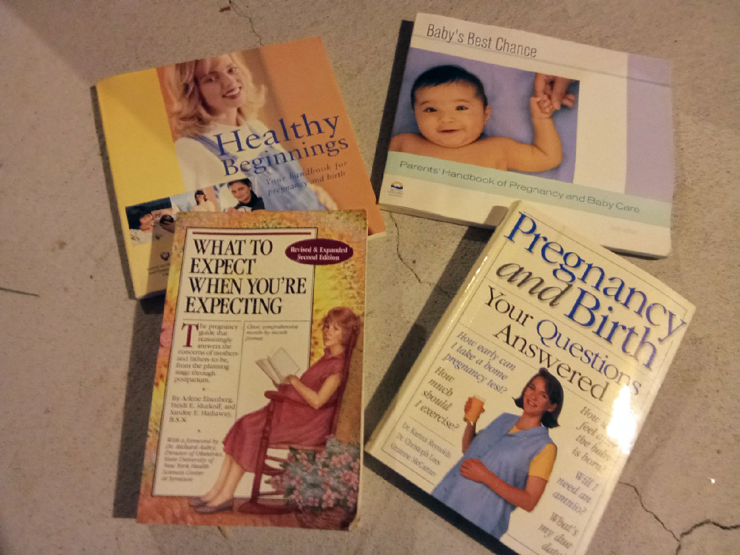 Pregnancy & Birth Books: What to Expect, Healthy Beginnings