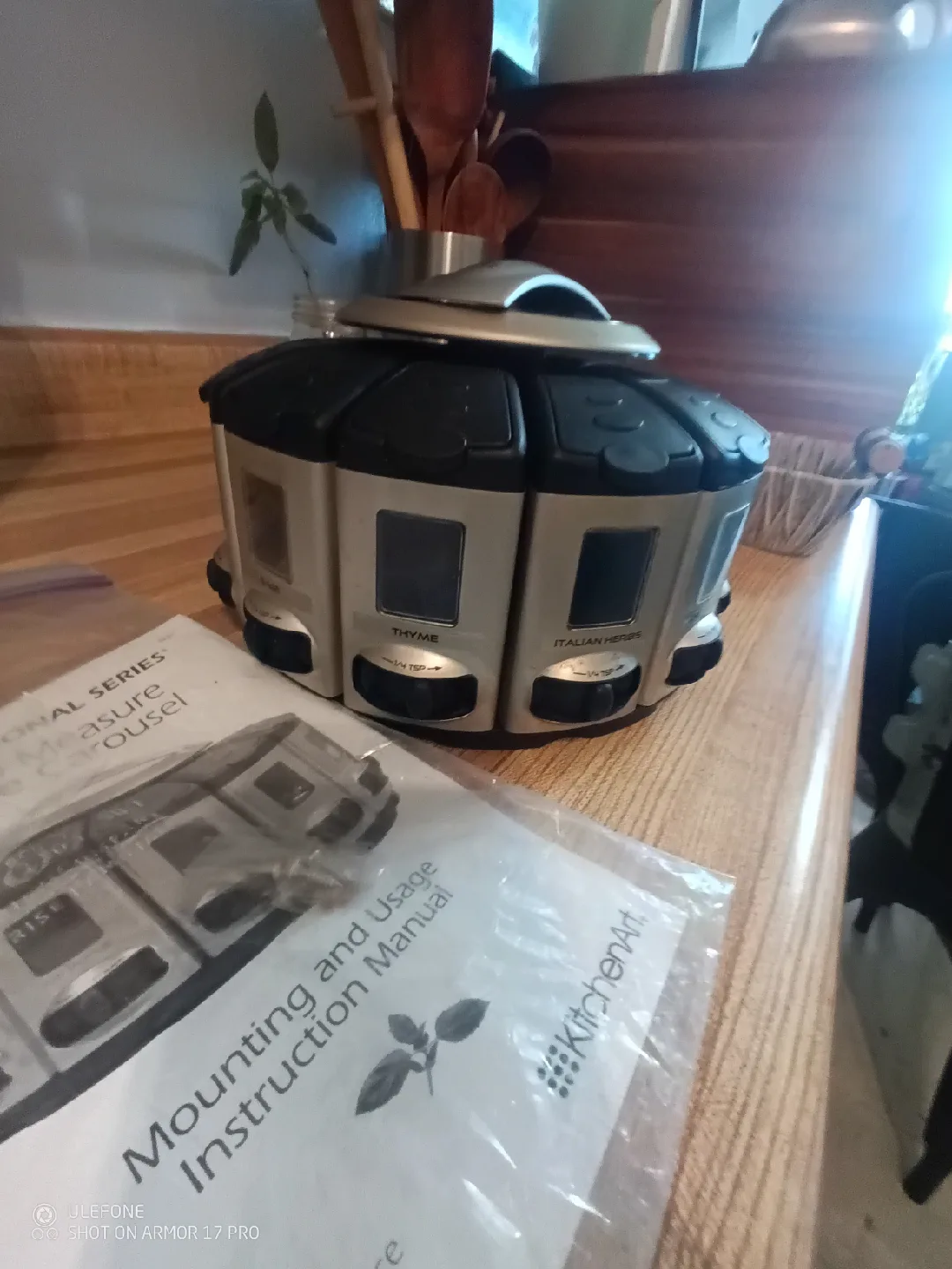 KitchenArt Auto-Measure Spice Carousel image indicator(5)