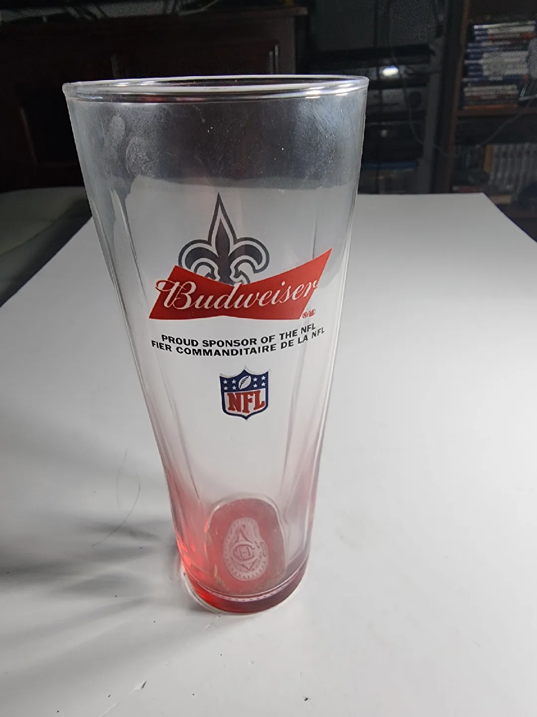 Budweiser New Orleans Saints NFL Pint Glass image indicator(2)