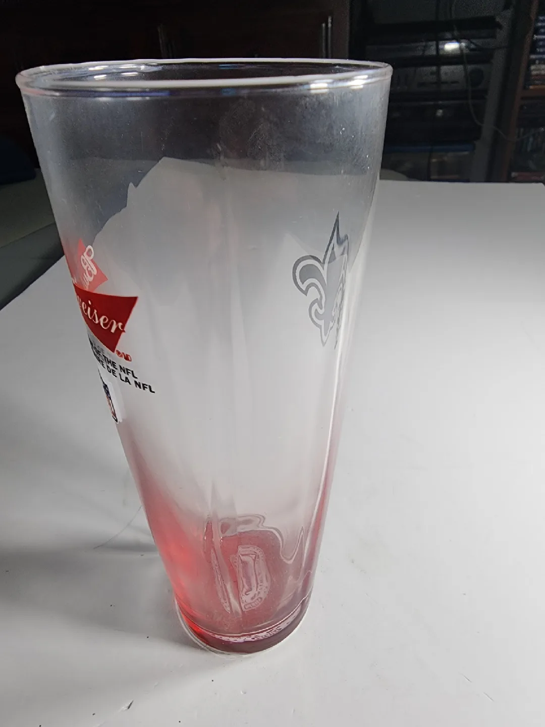 Budweiser New Orleans Saints NFL Pint Glass image indicator(3)