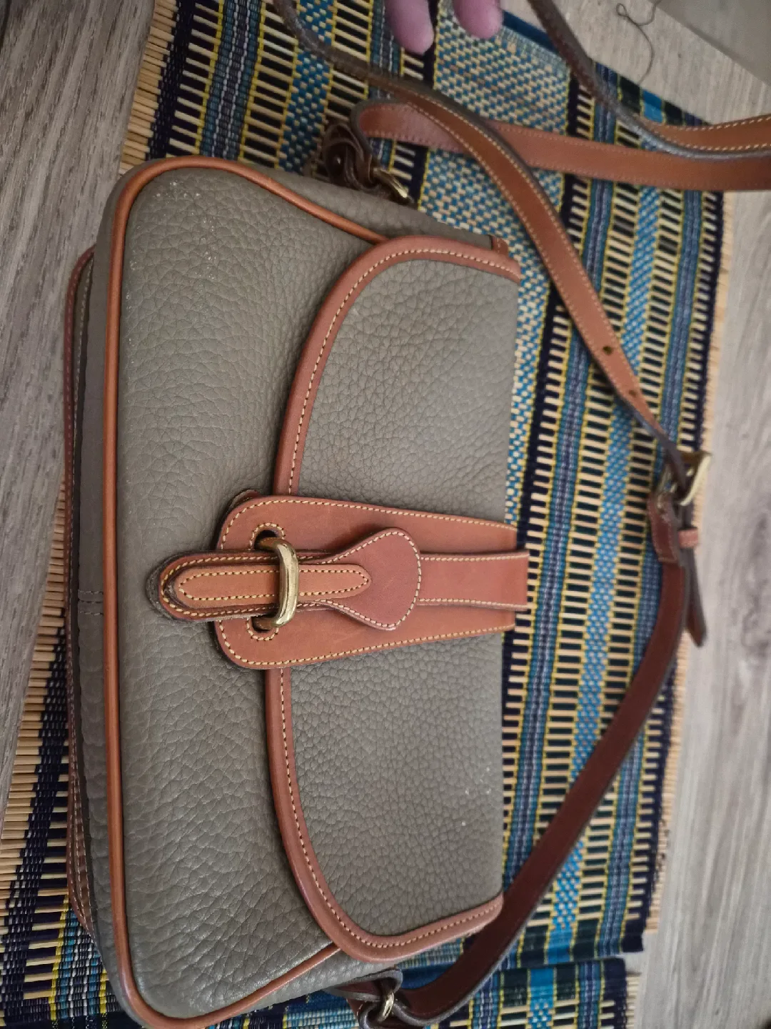 Dooney & Bourke Crossbody Bag image indicator(2)