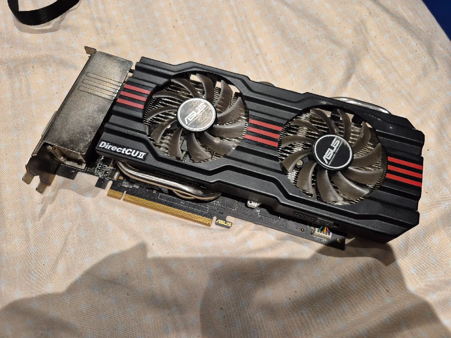Asus NVIDIA GeForce GTX 660 Ti 2GB Graphics Card thumbnail