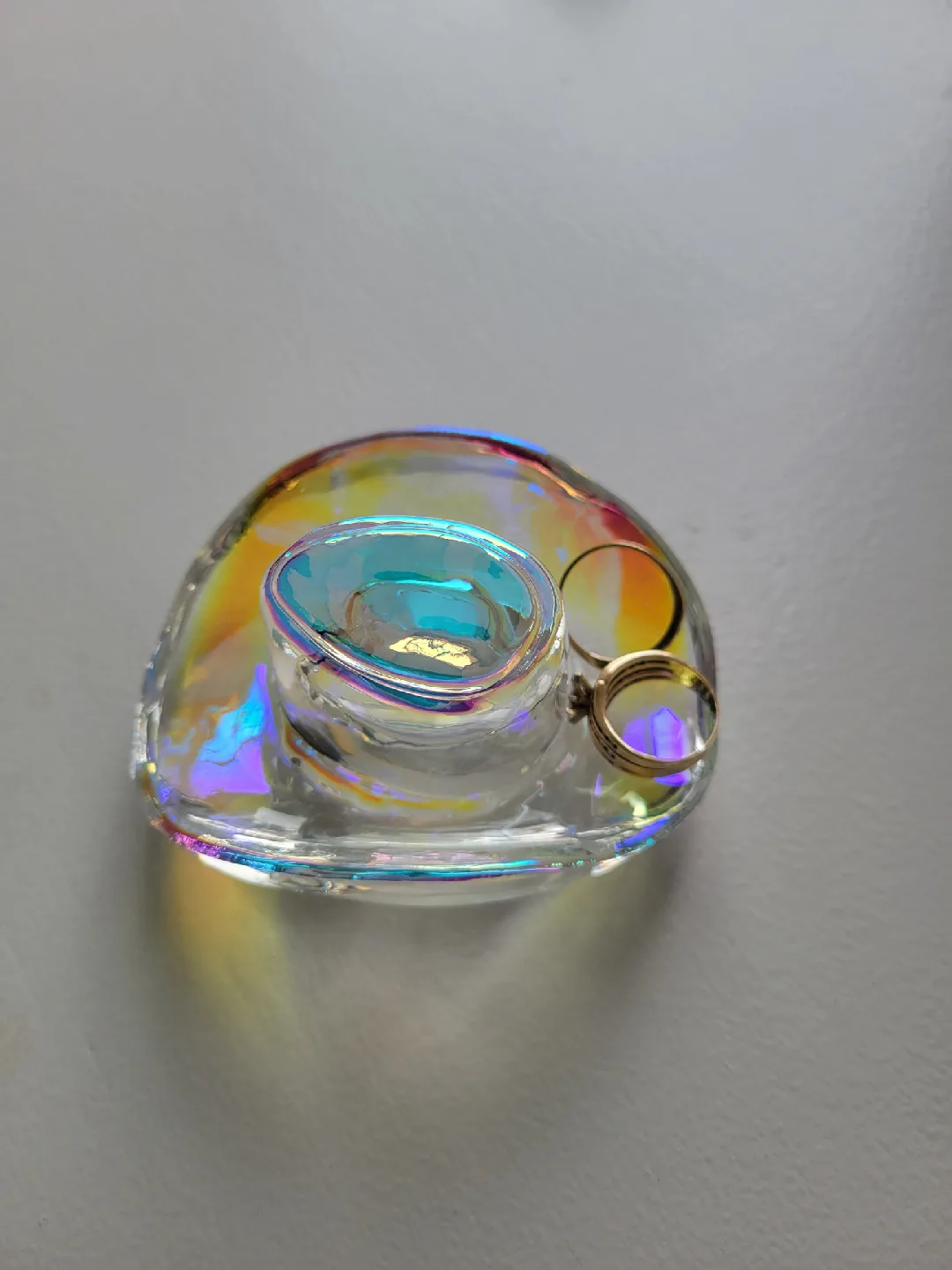 rainbow effect glass Cowboy Hat Paperweight. art. rings image indicator(5)
