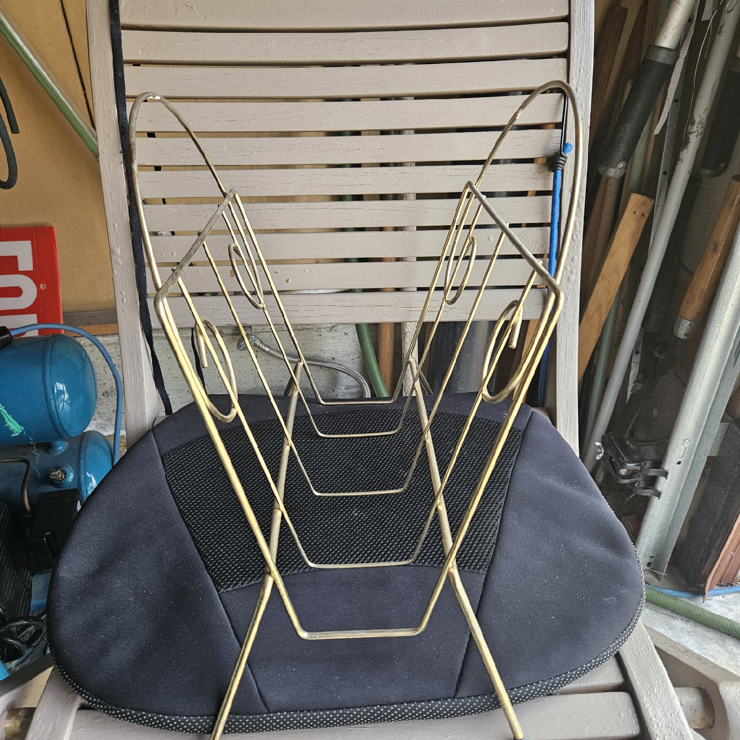 Antique Magazine / Record Rack - photo 2