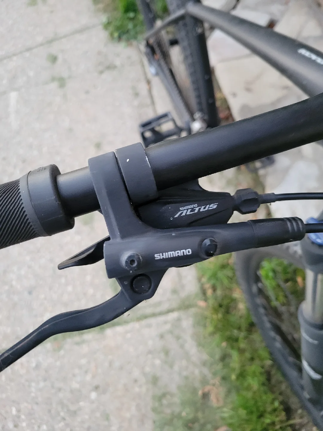 Specialized Rockhopper Mountain Bike image indicator(4)