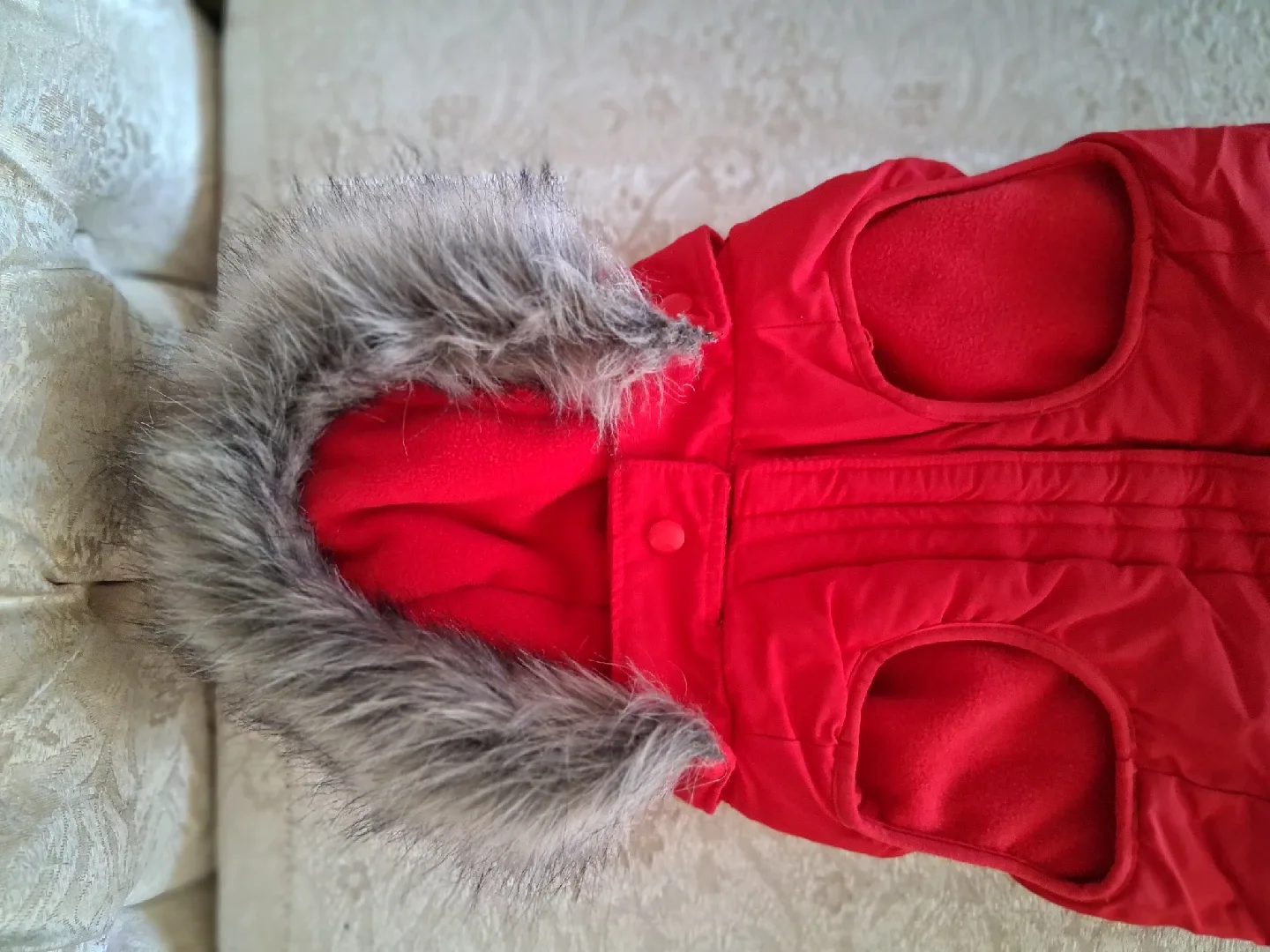 Canada Pooch Dog Coat - Size 14 image indicator(2)
