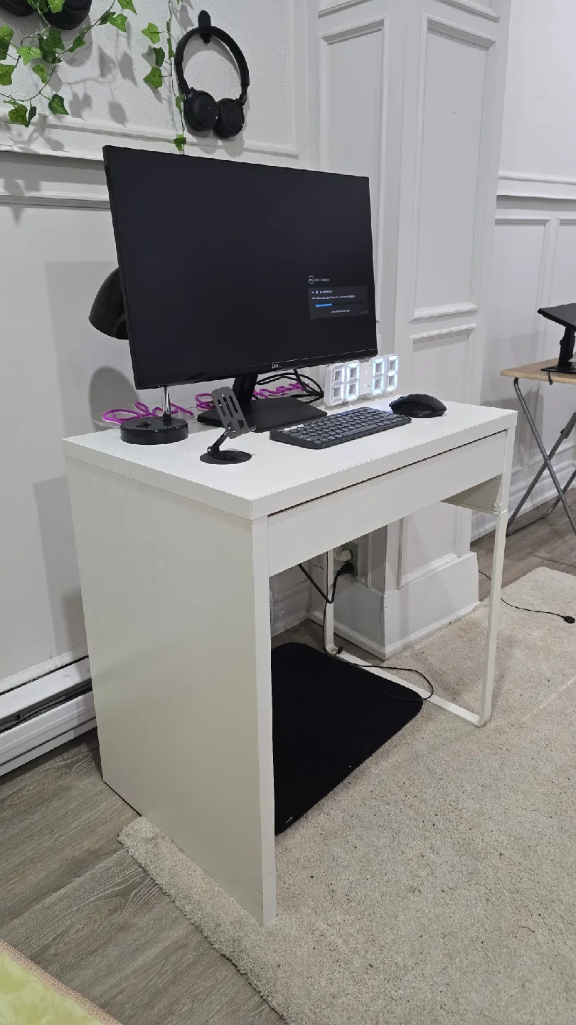 IKEA White Desk with Drawer image indicator(7)