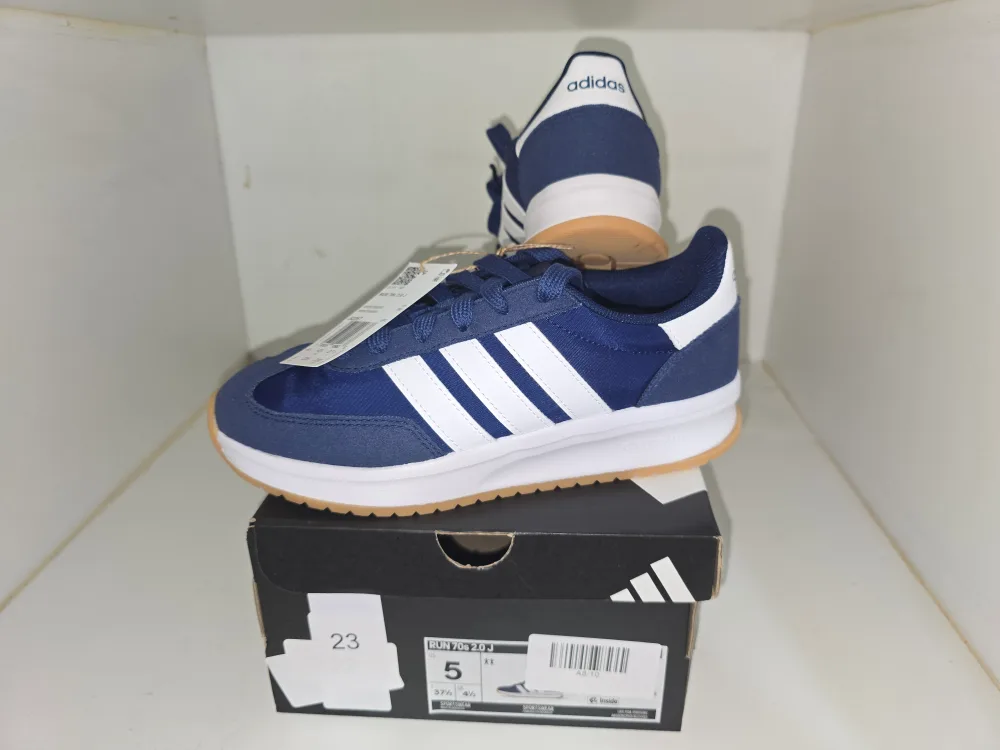 New Adidas Run 70s 2.0 J Blue Sneakers - Size 5 image indicator(5)
