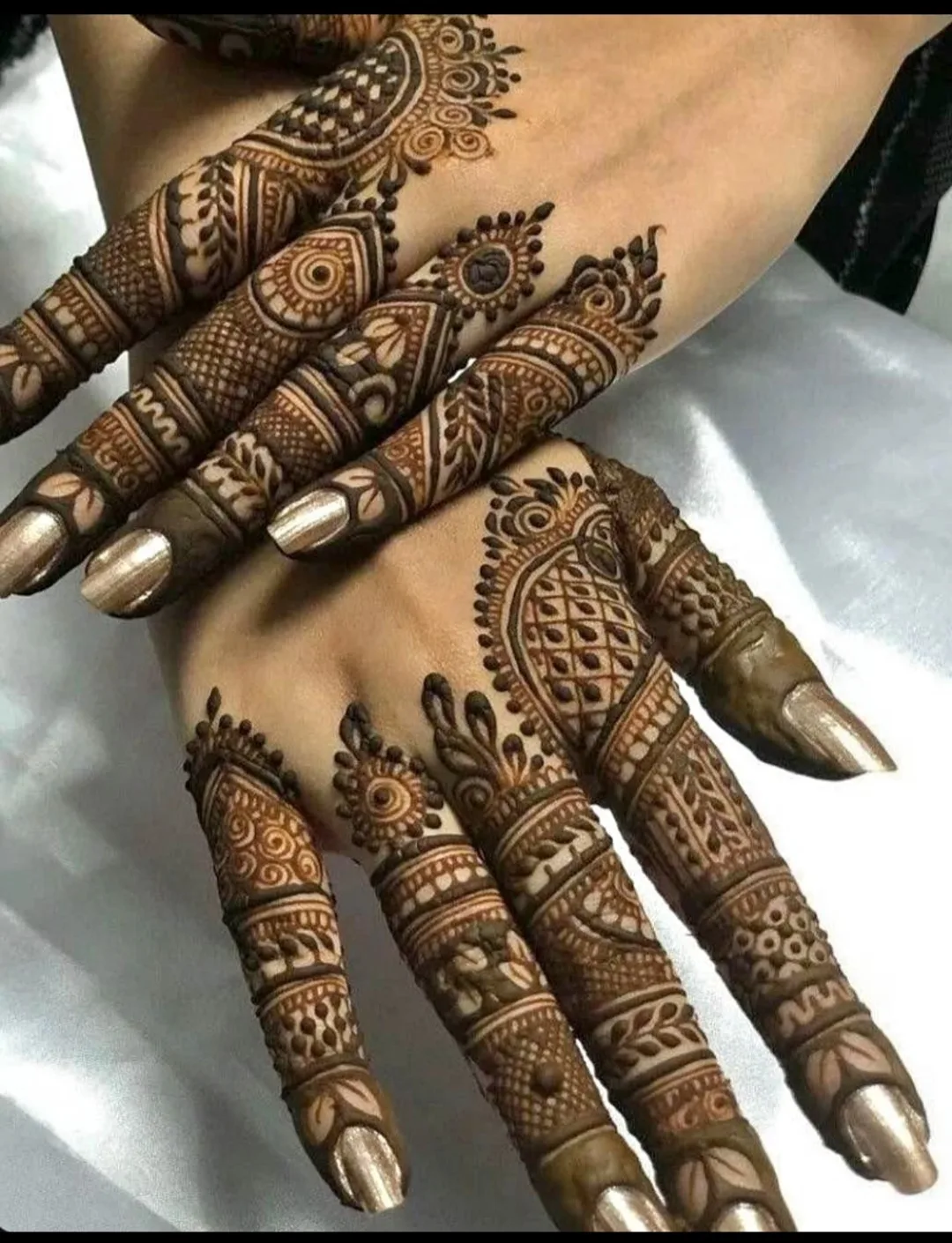 henna image indicator(9)