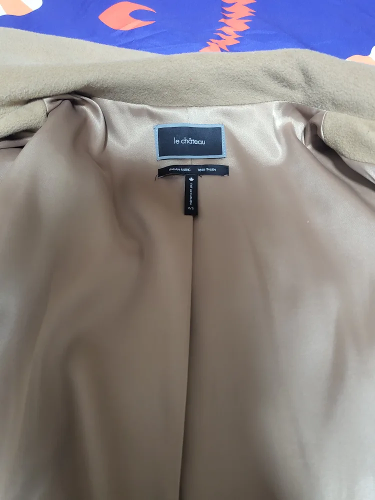 Le Chateau Beige Wool Blend Coat - Size M/S image indicator(2)