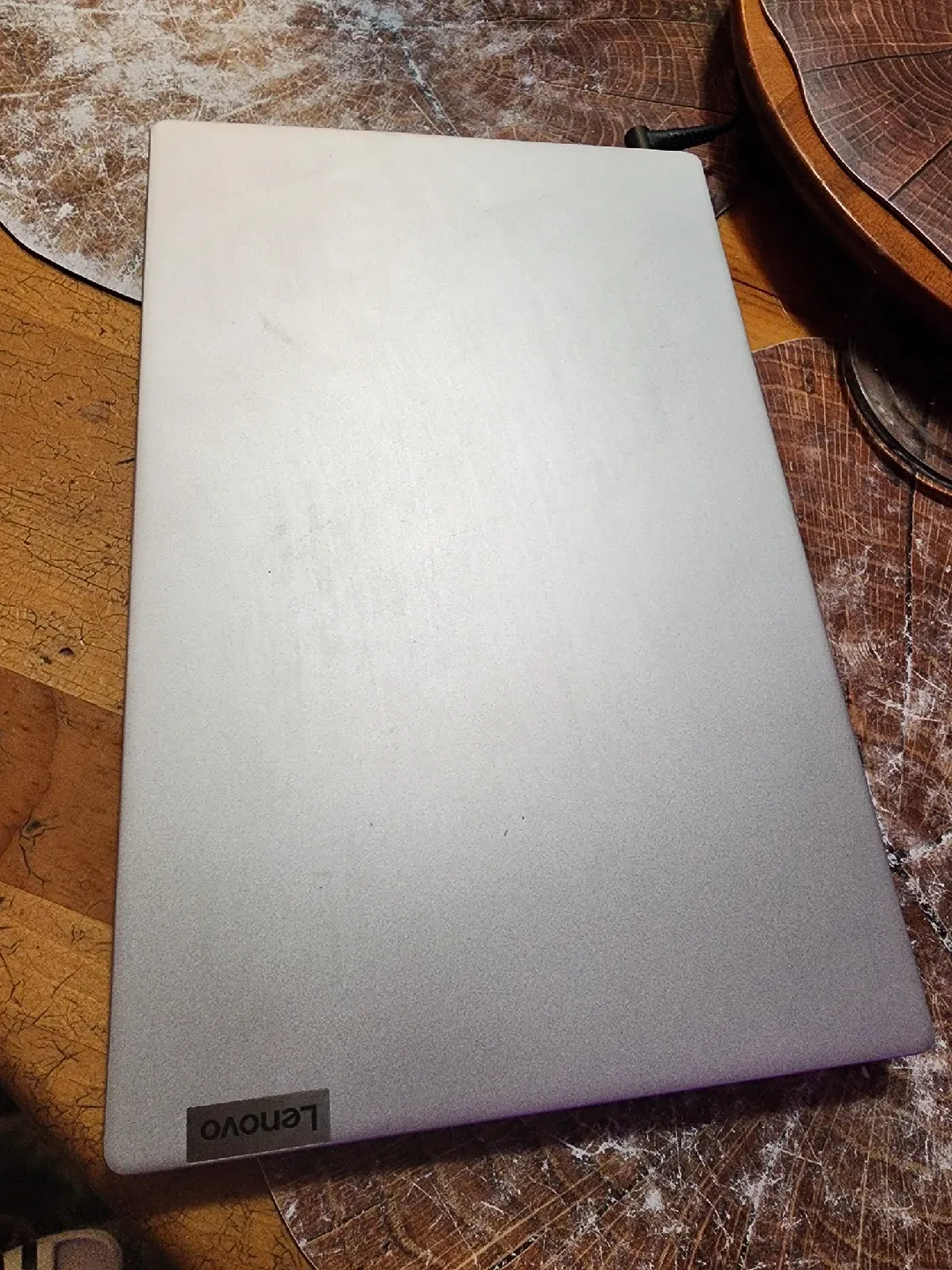 Lenovo IdeaPad 5 Laptop - Ryzen 7/Radeon Graphics/8GB/512GB image indicator(4)