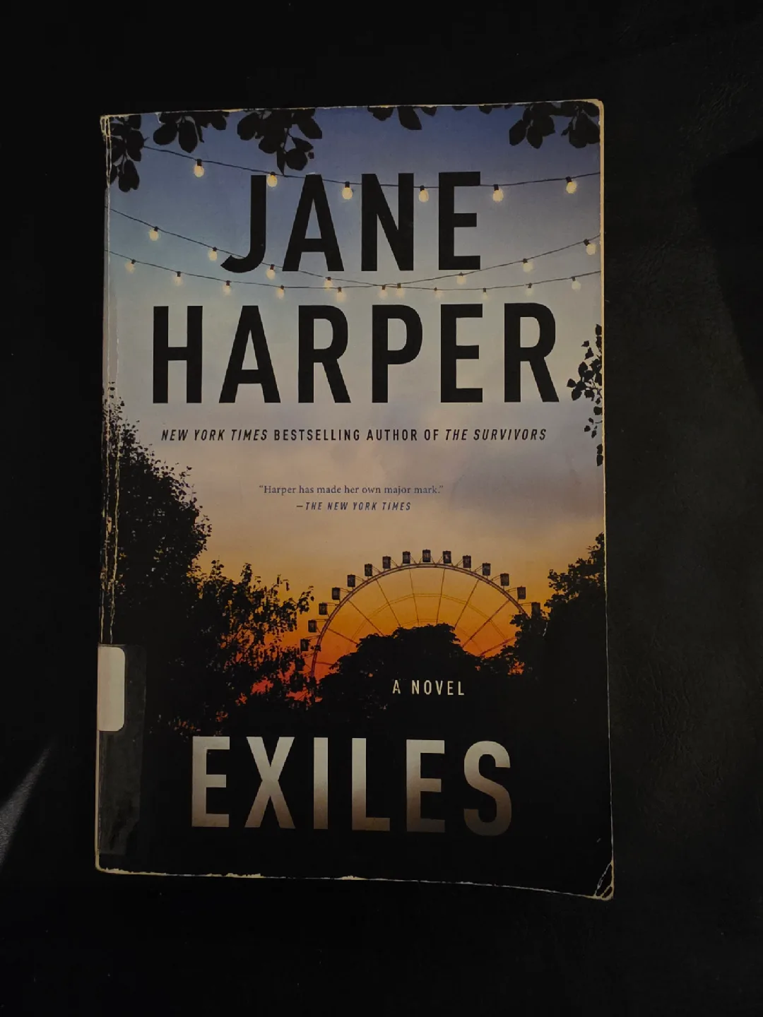 Sophie Kinsella, Jane Harper, Mary Kay Andrews Novels image indicator(5)