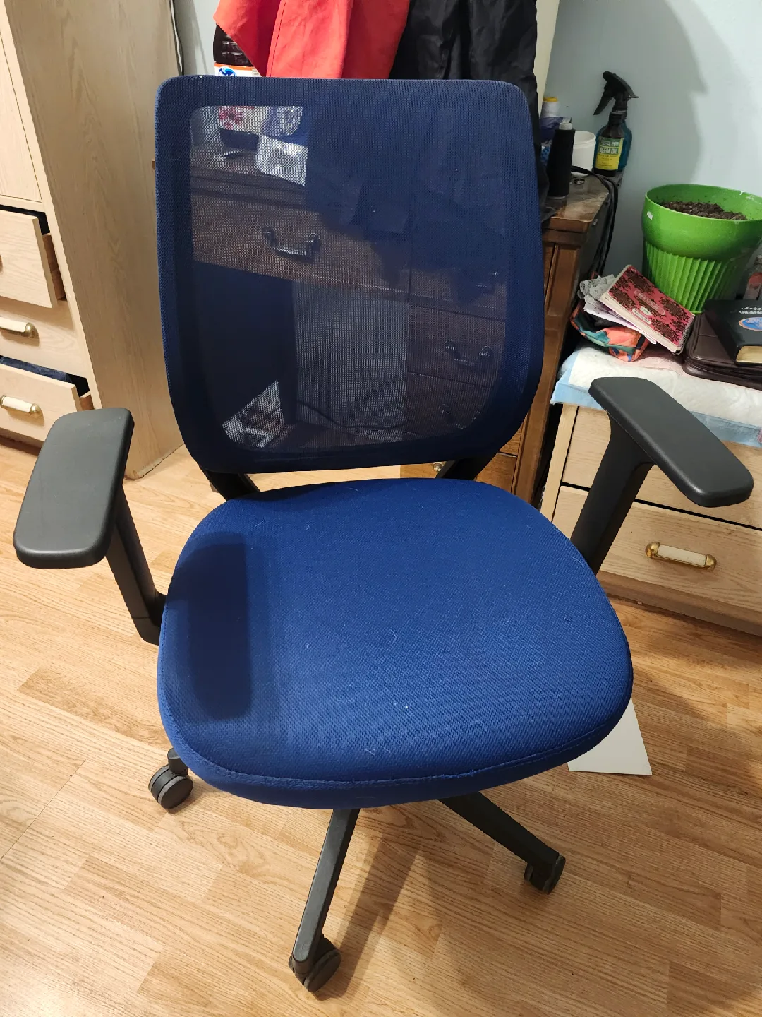 Blue Office Chair image indicator(3)