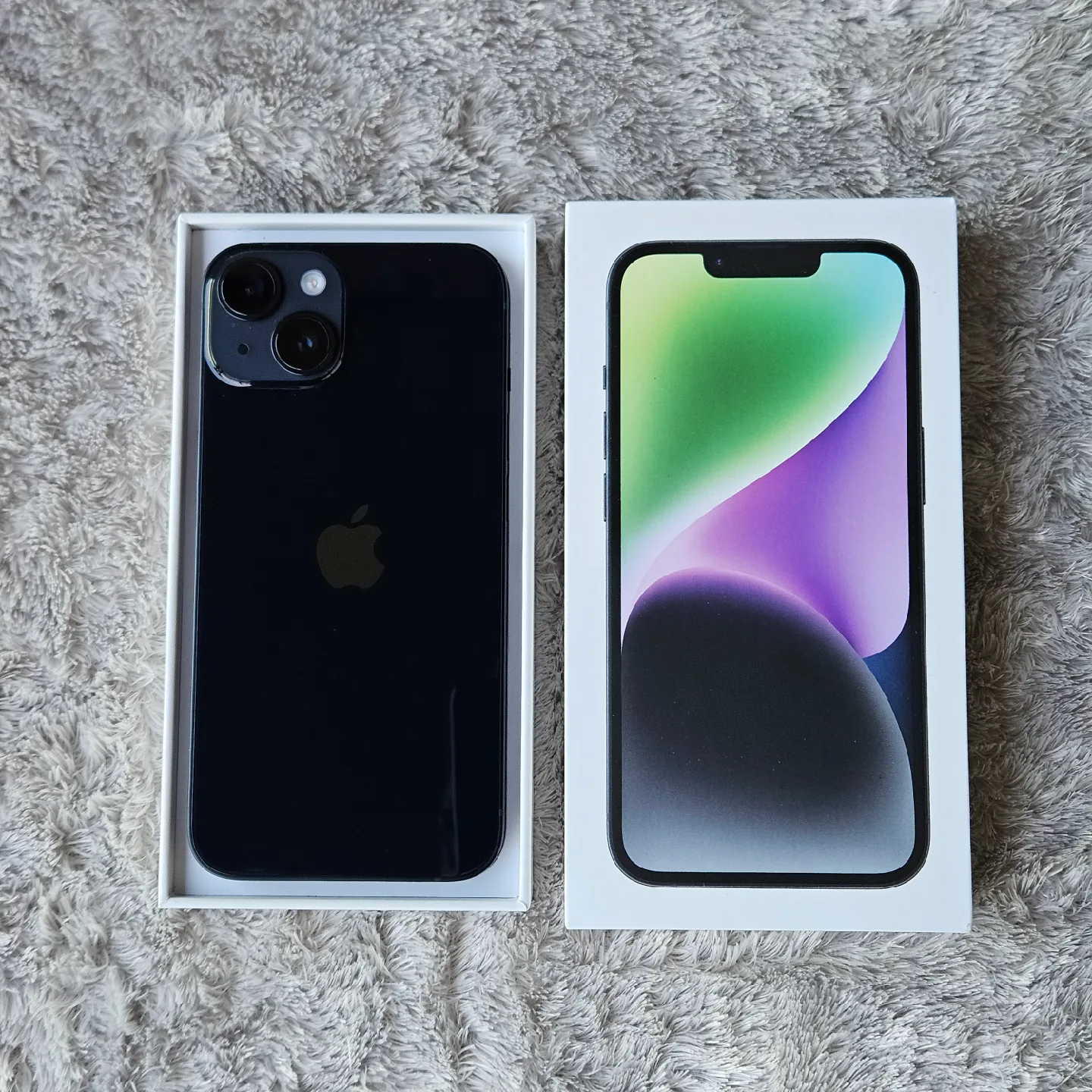 Apple iPhone 14 128GB - Like New! image indicator(9)