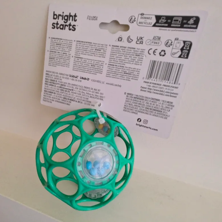 Bright Starts Oball Rattle - Easy-Grasp Toy image indicator(2)