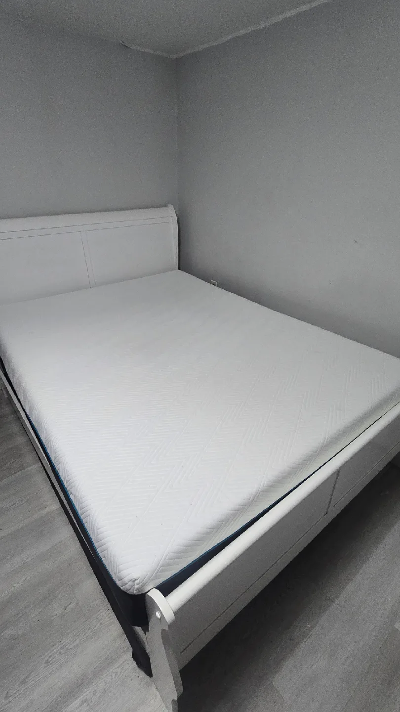 Mattress - White