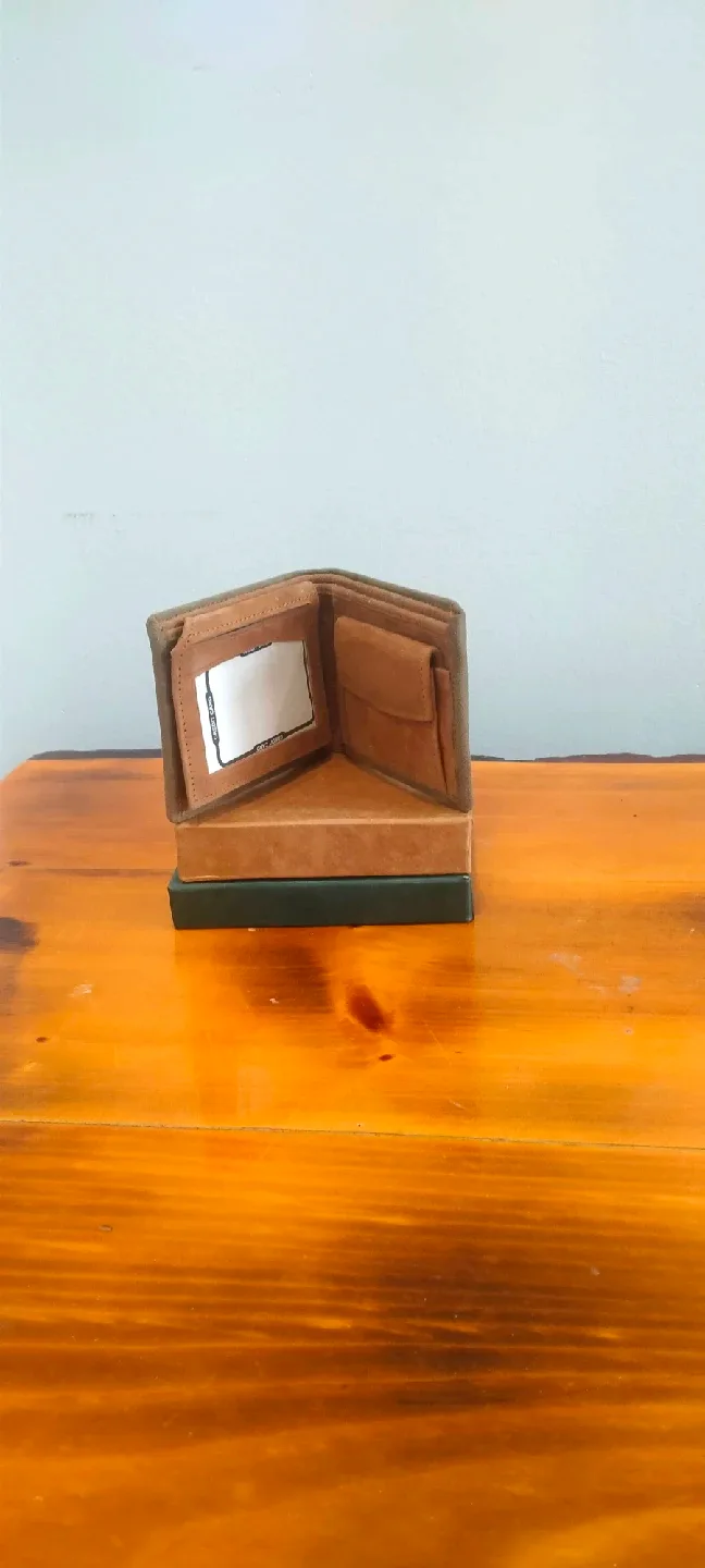 Woodland Leather Wallet image indicator(6)