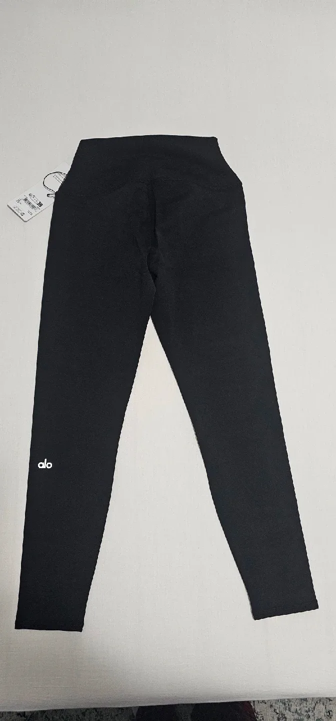 New Alo Yoga High-Waist Airbrush Legging - M image indicator(2)