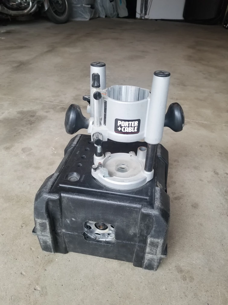 Porter Cable Router & plunge base - photo 2