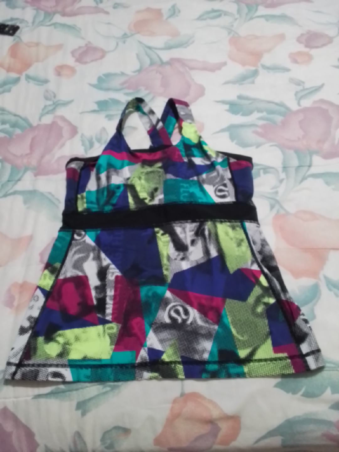 Womens Lululemon Athletic Tank Top size 12