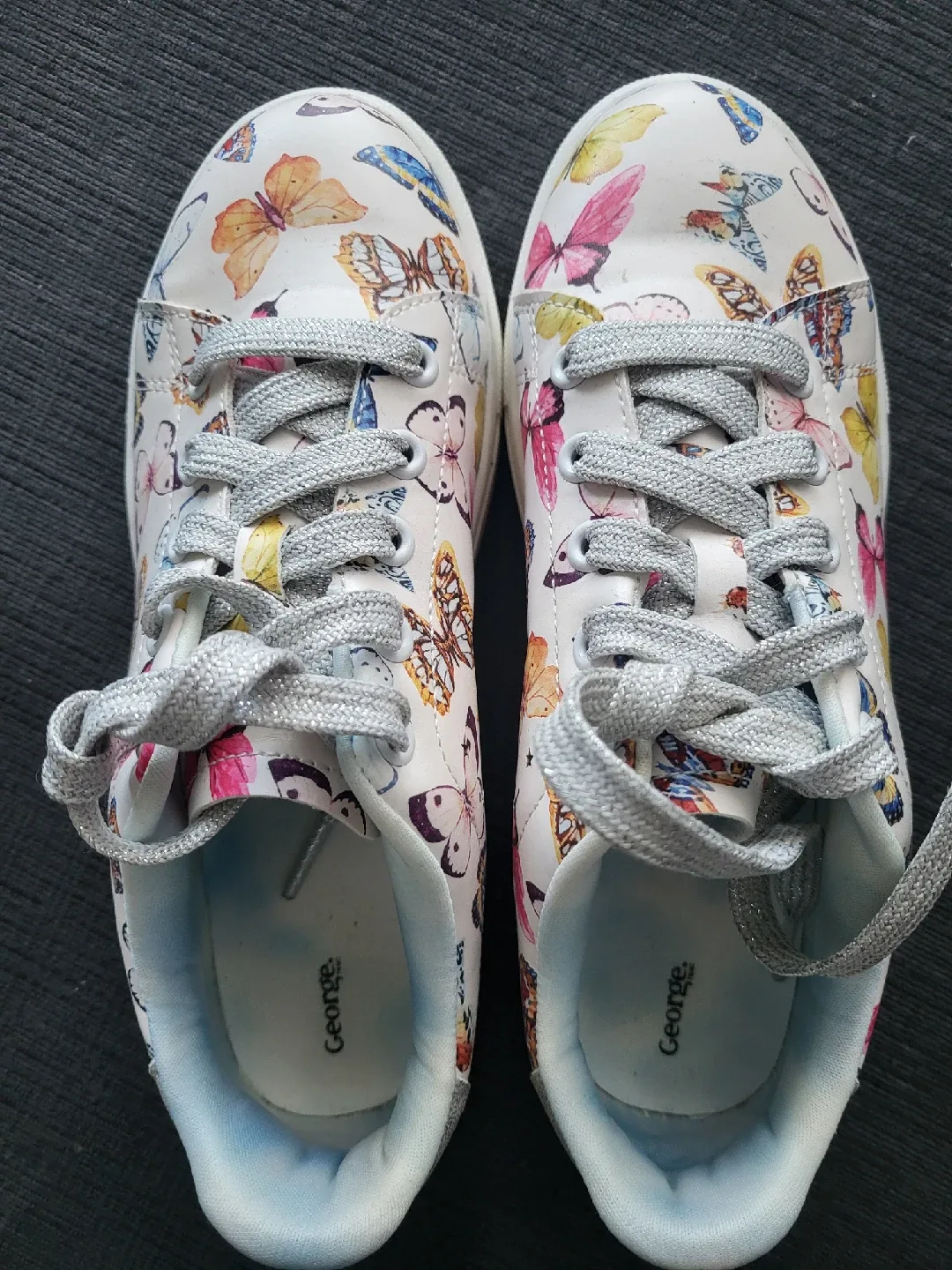 Kid's George shoes size 3