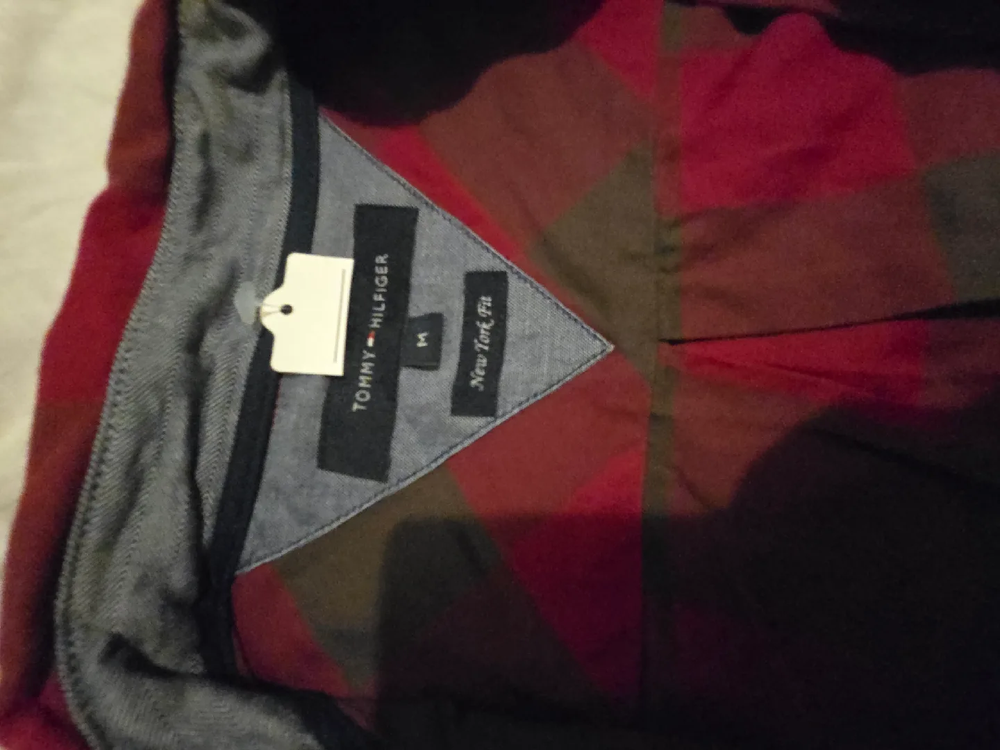 Tommy Hilfiger New York Fit Button Down - M image indicator(3)