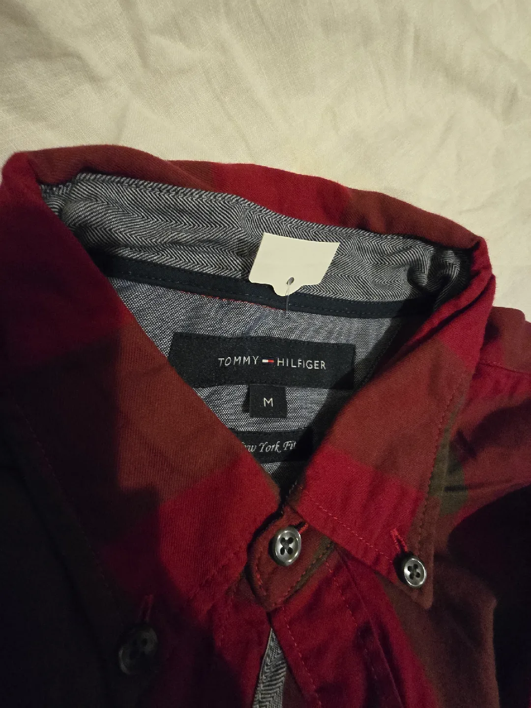 Tommy Hilfiger New York Fit Button Down - M image indicator(4)